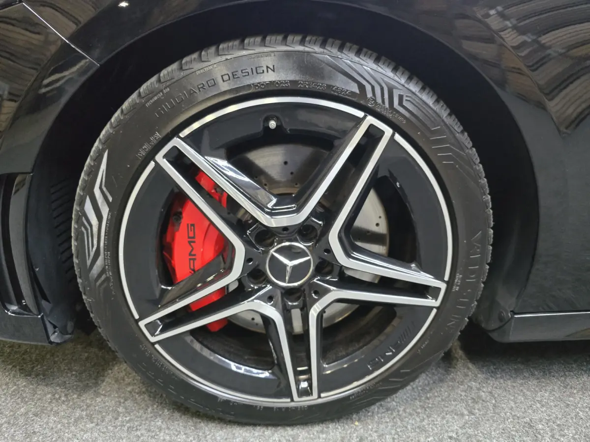 AMG 35 4MATIC Premium Pano Sfeer Camera Navi LM Trekhaak