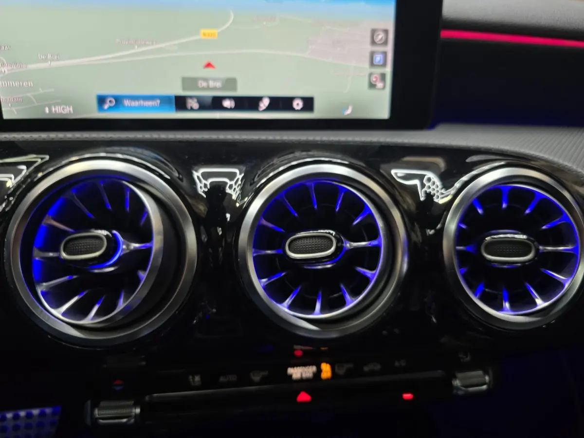 AMG 35 4MATIC Premium Pano Sfeer Camera Navi LM Trekhaak