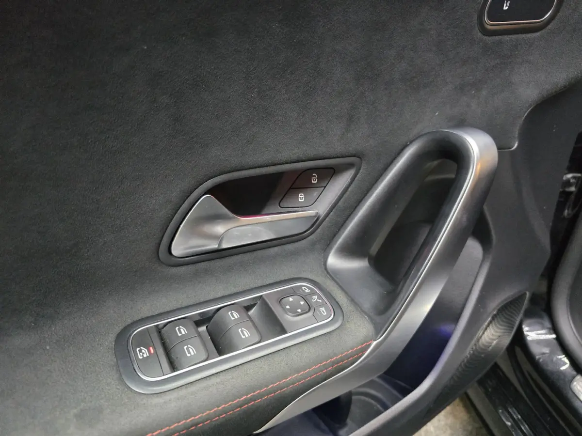 AMG 35 4MATIC Premium Pano Sfeer Camera Navi LM Trekhaak
