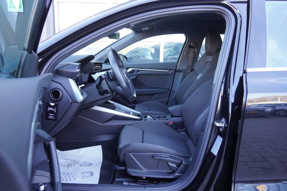 30 TFSI NAP Navi/Clima/Cruise