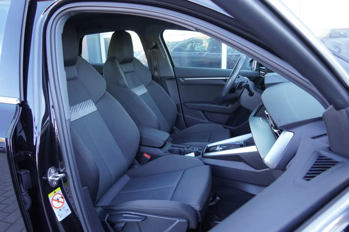 30 TFSI NAP Navi/Clima/Cruise