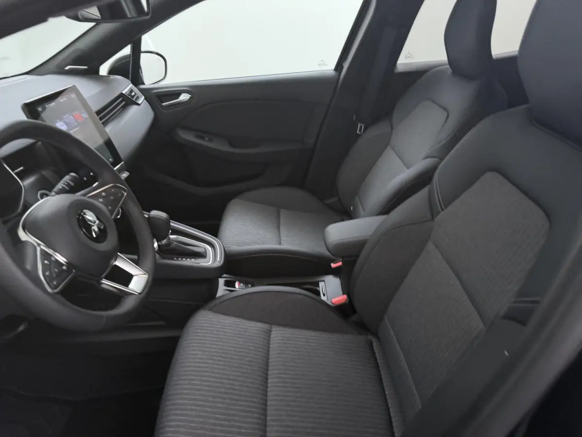 1.6 HEV Instyle | BOSE Audio | Adapt. Cruise | Stoel- & Stuurverw. |