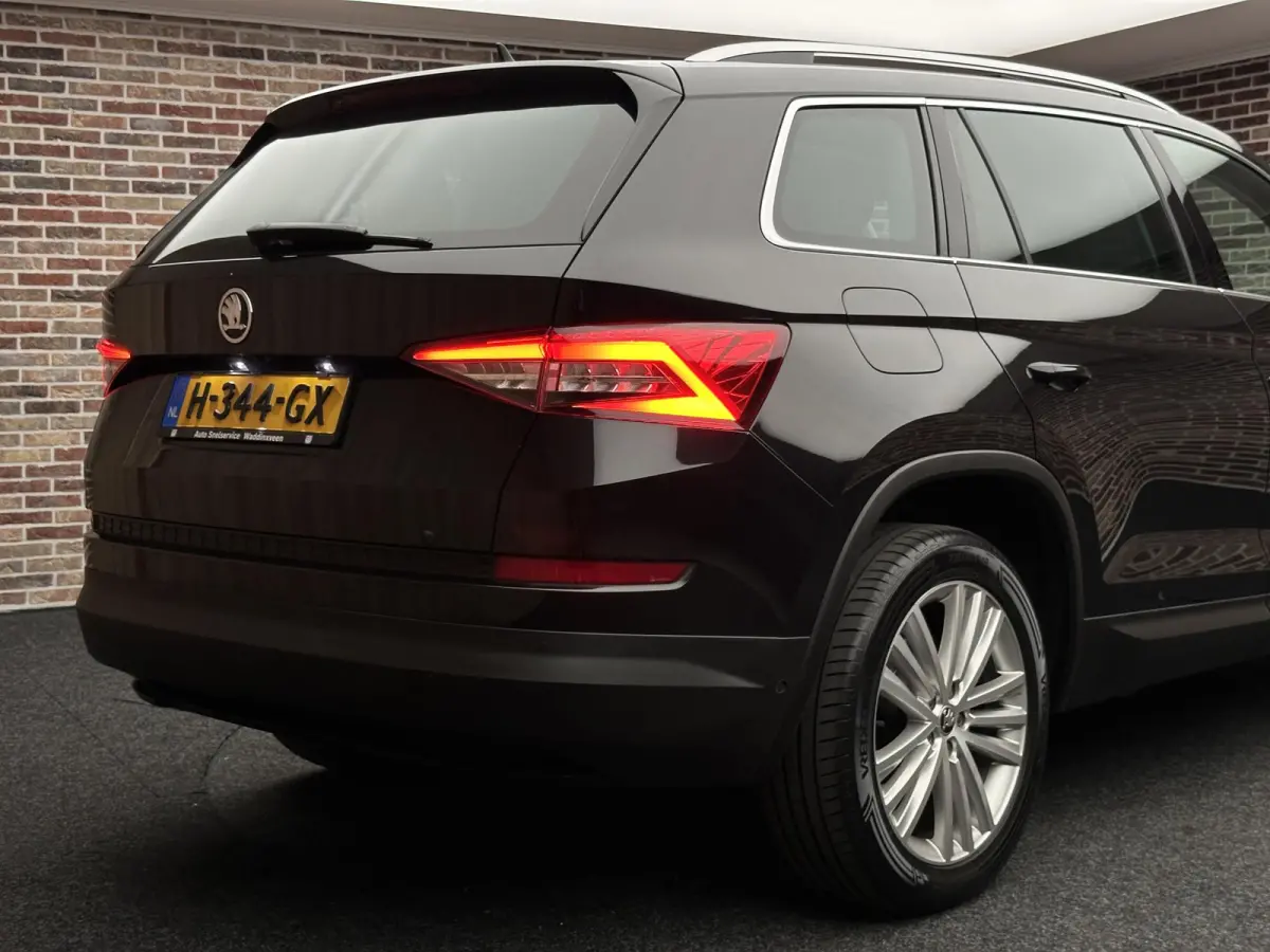 2.0 TSI 4x4 Sportline 7p. DAK CANTON LEDER TREKHAAK ELEKTR A.KLEP