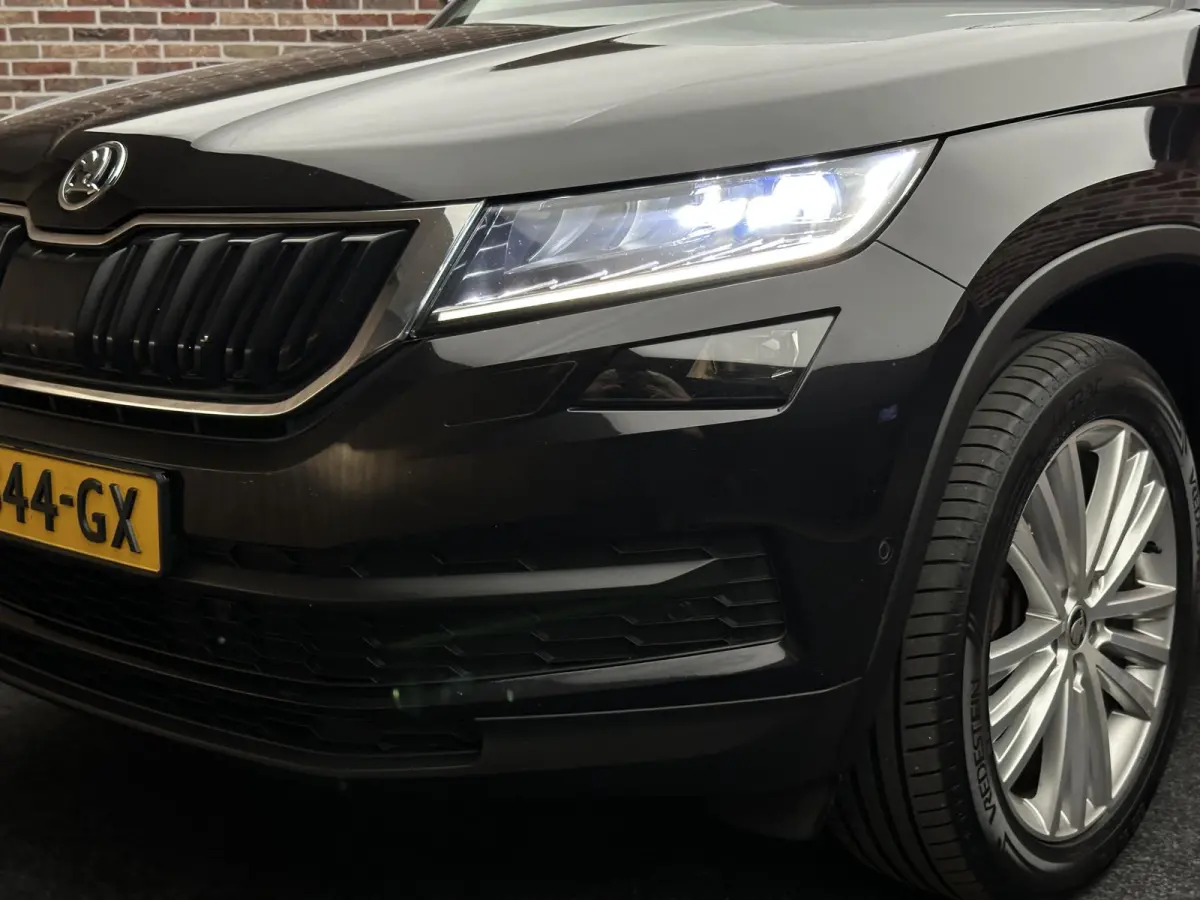 2.0 TSI 4x4 Sportline 7p. DAK CANTON LEDER TREKHAAK ELEKTR A.KLEP