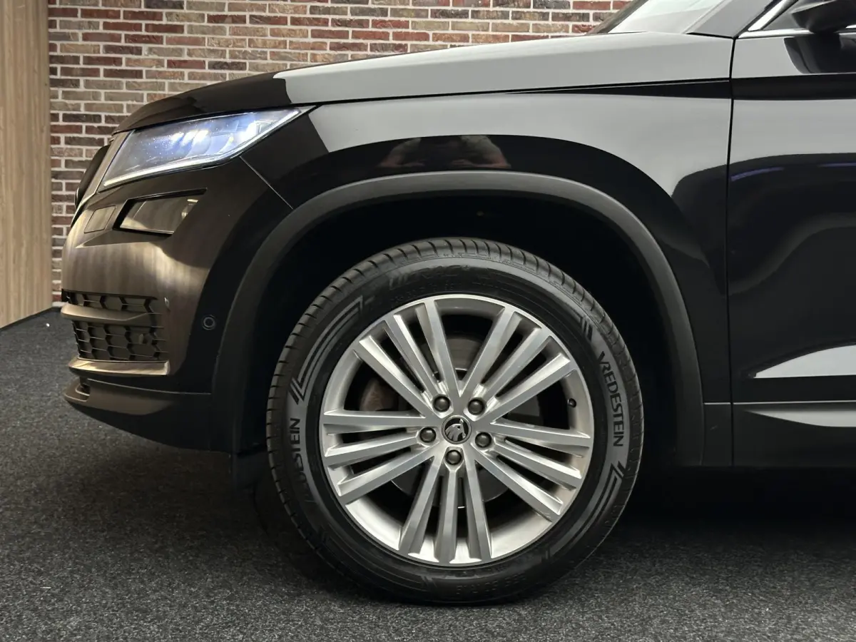 2.0 TSI 4x4 Sportline 7p. DAK CANTON LEDER TREKHAAK ELEKTR A.KLEP