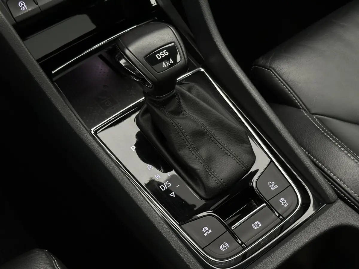 2.0 TSI 4x4 Sportline 7p. DAK CANTON LEDER TREKHAAK ELEKTR A.KLEP