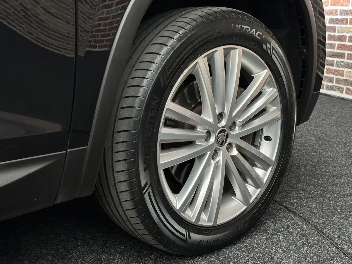 2.0 TSI 4x4 Sportline 7p. DAK CANTON LEDER TREKHAAK ELEKTR A.KLEP