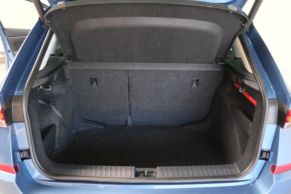 1.0 TSI Business Edition Automaat - N.A.P. Airco, Cruise, Virtual Display, Camera, PDC, Trekhaak.