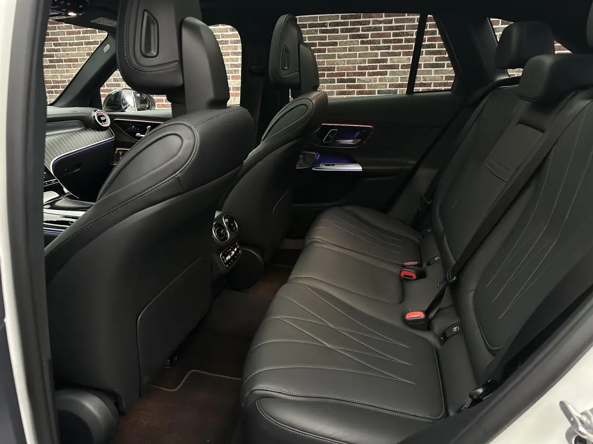 400e 4MATIC AMG Line 360 Trekhaak Luchtvering Dak Burmester