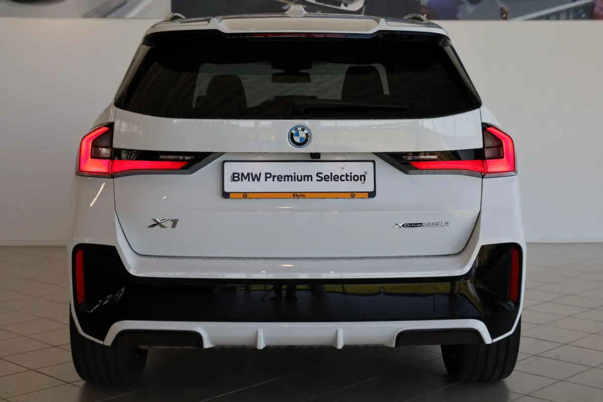 xDrive25e | M Sportpakket Pro | Panorama Dak | Comfort Access | Elektr. Trekhaak