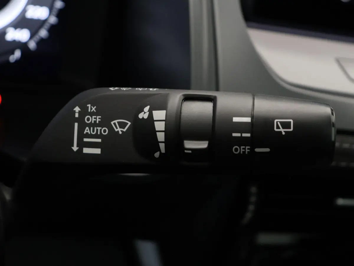 158pk MHEV Xtronic Tekna Plus | BOSE audio | Stoel, stuur en voorruitverwarming | Lederen bekleding | Elektrisch vertelbare voorstoelen | 360° camera | 20" LMV |