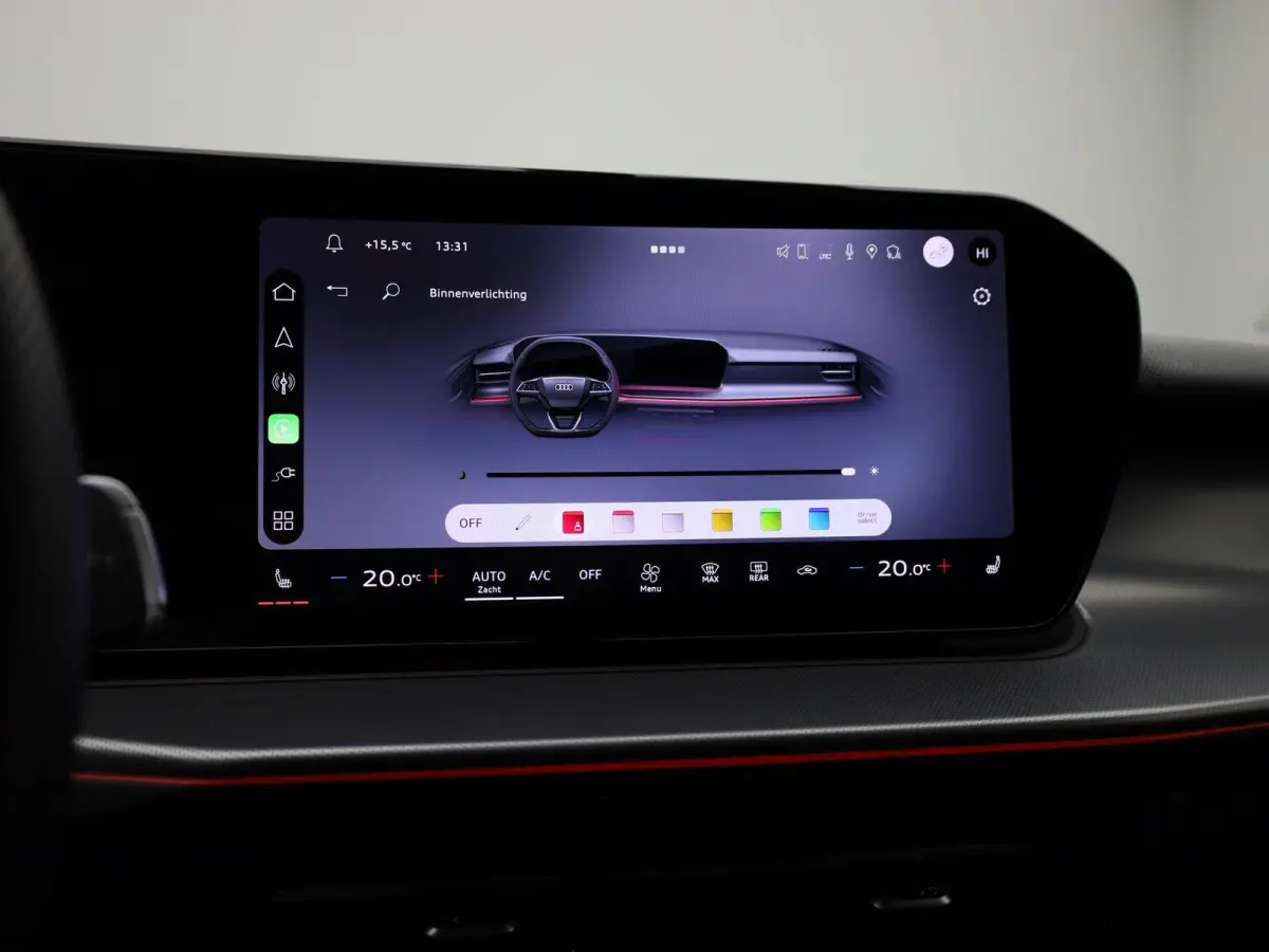 1.5 e-hybrid S edition 272 PK l Demo l Adaptive cruise control l Camera l Stoelverwarming l Climate Control l Navigatie l Apple Carplay | Android Auto l LED-koplampen l Privacy glas l