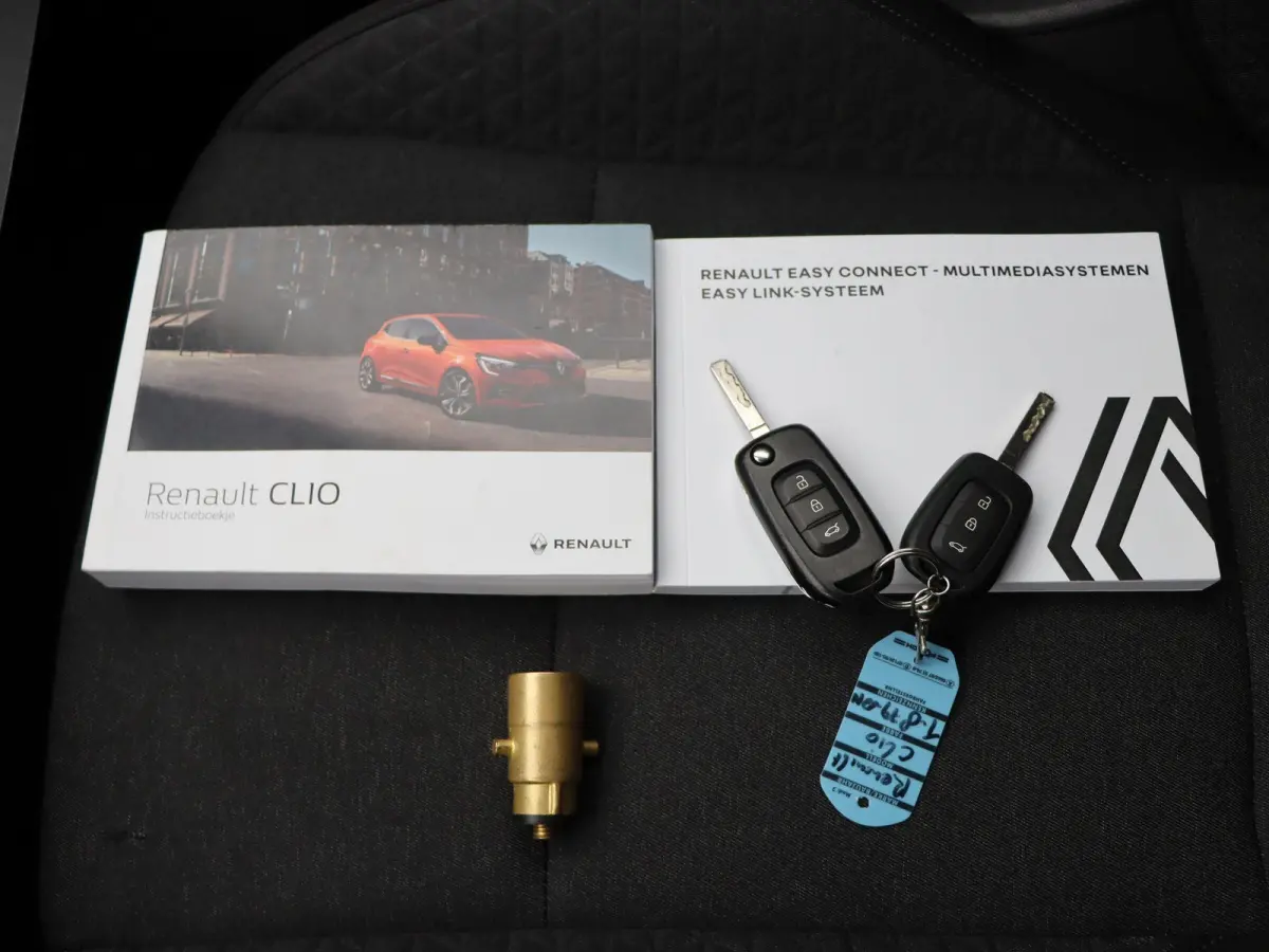 1.0 TCe Business Zen Bi-Fuel | LPG G3 | Voordelig rijden | Cruise Control | Metallic Lak | Apple Carplay & Android Auto | LED Koplampen | Parkeersensoren |