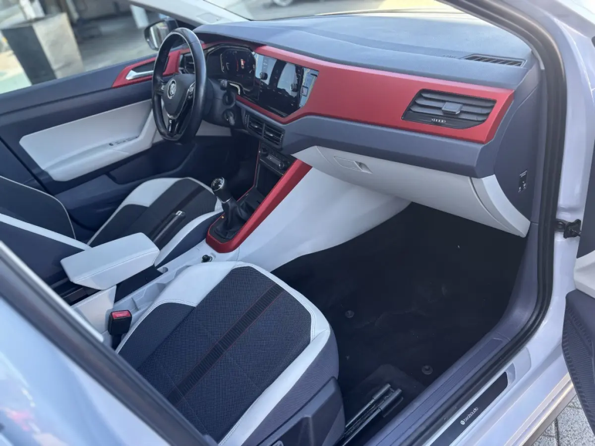 1.0 TSI R-line Beats