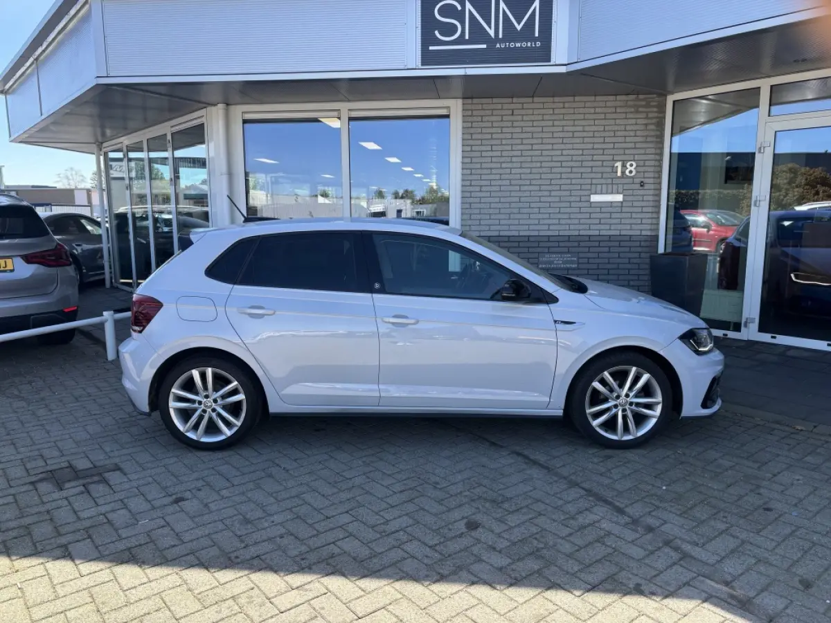 1.0 TSI R-line Beats