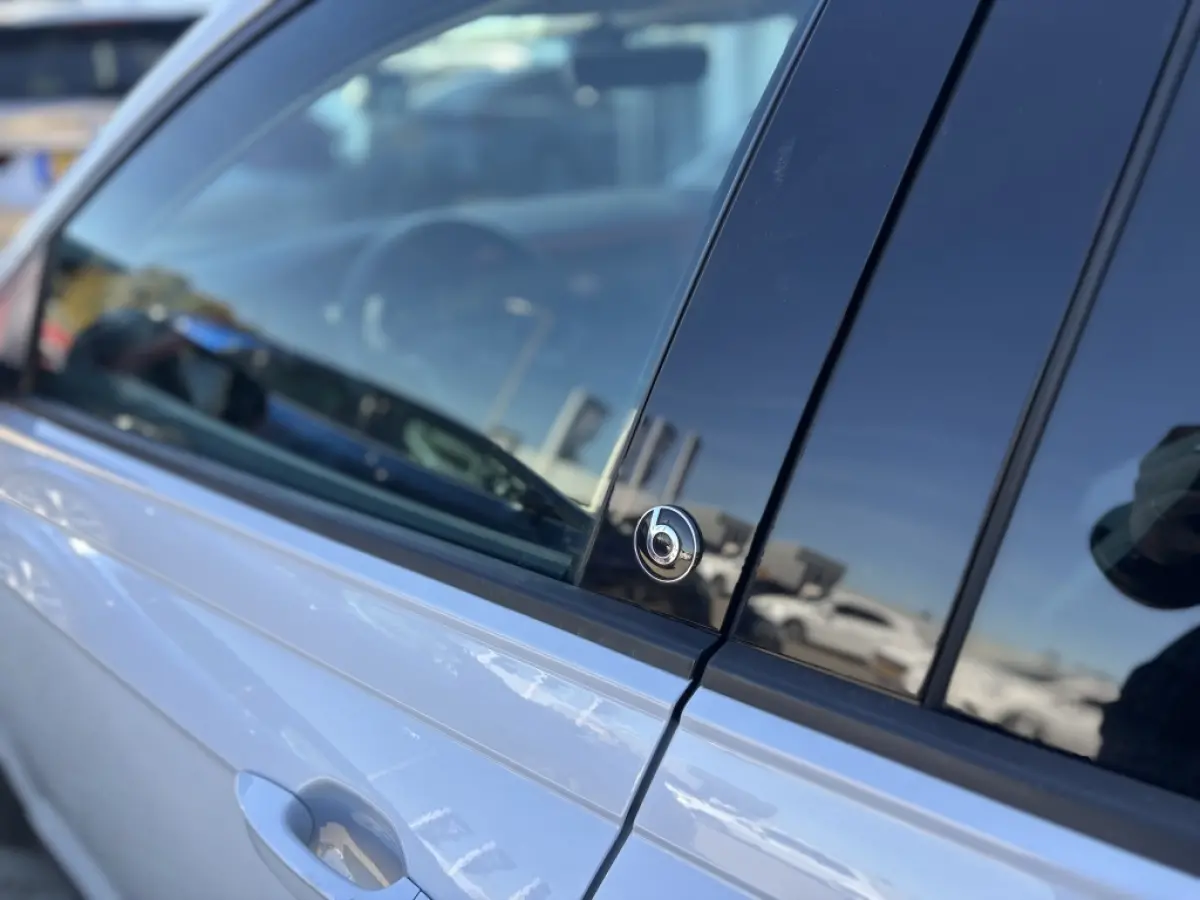 1.0 TSI R-line Beats