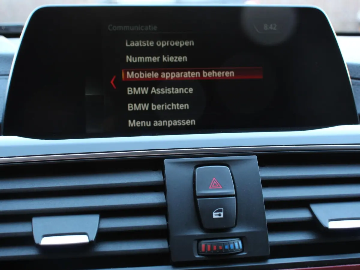 340i 326 pk Automaat Sport-Line Navigatie Climate Control Cruise Control Led Elektrische bedienbare achterklep Extra Getint Glas Lichtmetalen velgen 18" Stoelverwarming