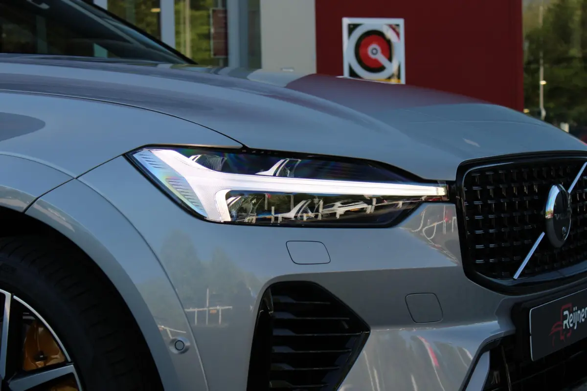 2.0 T8 Plug-in-hybrid AWD POLESTAR ENGINEERED | BOWERS & WILKINS PREMIUM SOUND SYSTEM | PANORAMA SCHUIF/KANTEL DAK  | ELEKTRISCH WEGKLAPBARE TREKHAAK | 360° SURROUND VIEW CAMERA'S | STOEL/S