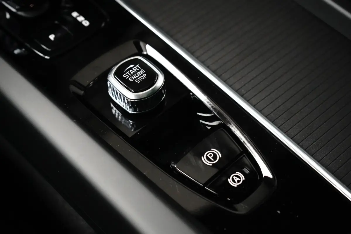 T6 Plug-in Hybrid AWD Plus Black Edition | Head-Up | Stoelventilatie | 360° Camera | Harman/Kardon | Panoramadak | Trekhaak