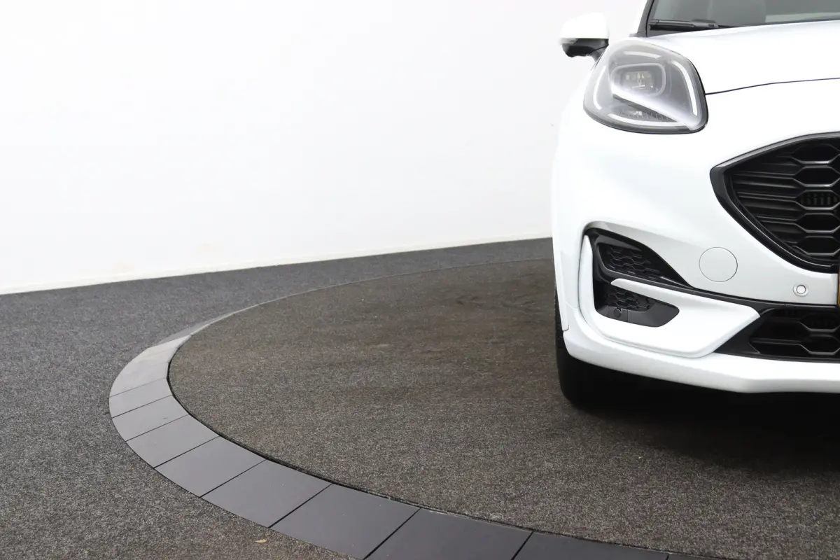 1.0 EcoBoost ST-Line X | Panoramadak | Winterpack | Adaptive Cruise | BLIS | CarPlay/Android Auto | 360 Camera