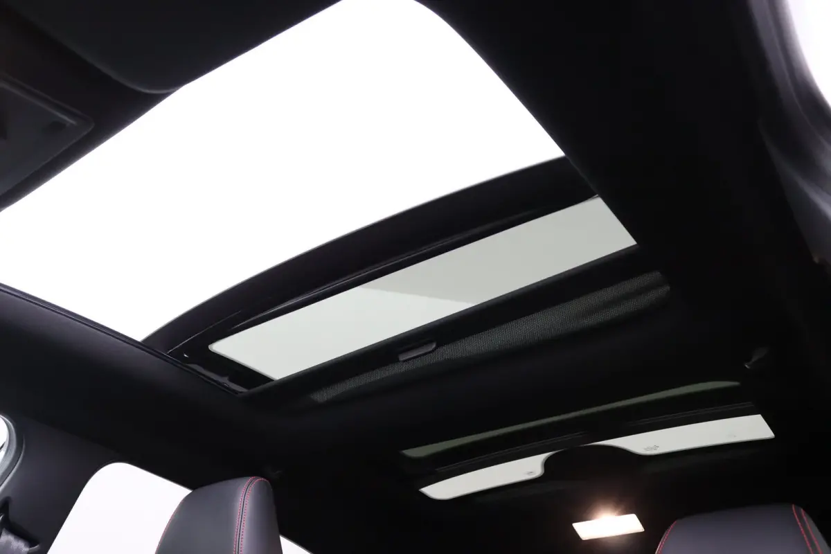 1.0 EcoBoost ST-Line X | Panoramadak | Winterpack | Adaptive Cruise | BLIS | CarPlay/Android Auto | 360 Camera
