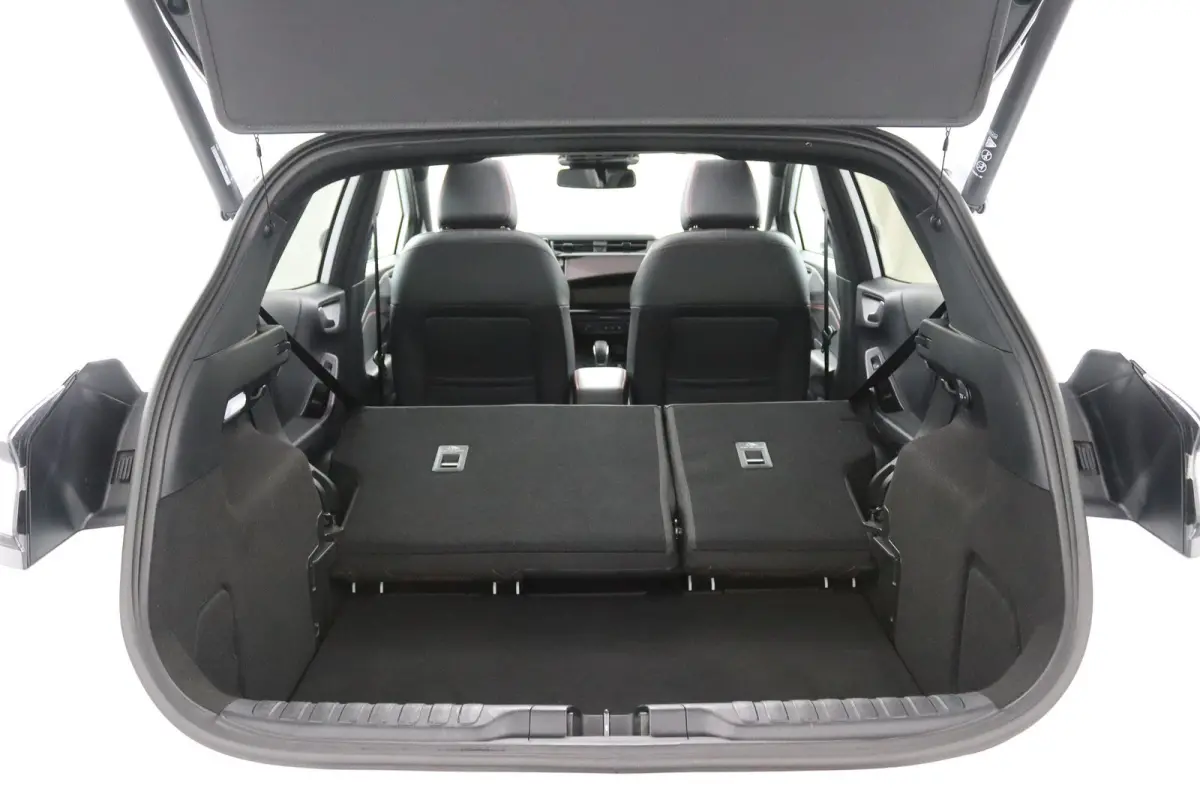 1.0 EcoBoost ST-Line X | Panoramadak | Winterpack | Adaptive Cruise | BLIS | CarPlay/Android Auto | 360 Camera