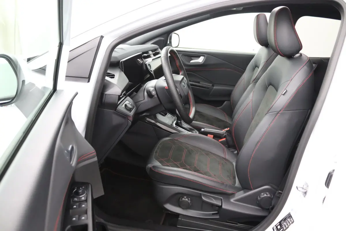 1.0 EcoBoost ST-Line X | Panoramadak | Winterpack | Adaptive Cruise | BLIS | CarPlay/Android Auto | 360 Camera