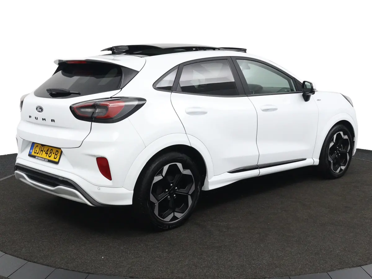 1.0 EcoBoost ST-Line X | Panoramadak | Winterpack | Adaptive Cruise | BLIS | CarPlay/Android Auto | 360 Camera