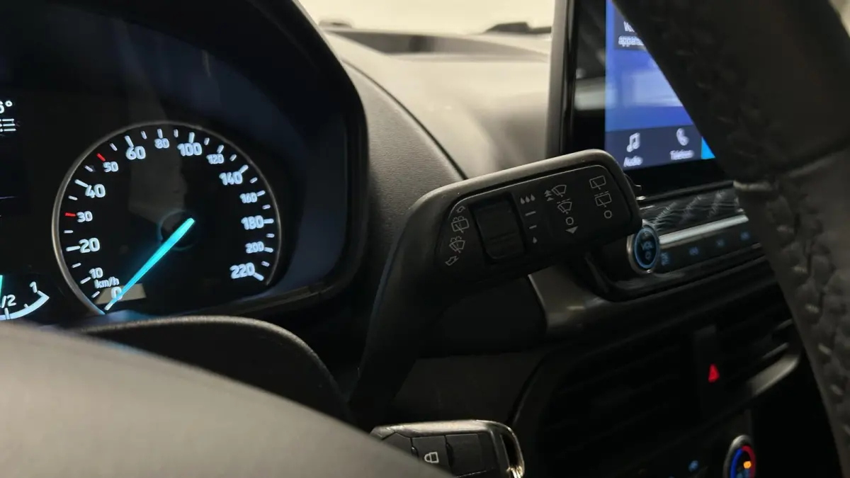 1.0 EcoBoost Connected CARPLAY NAVI CRUISE ECC LM.
