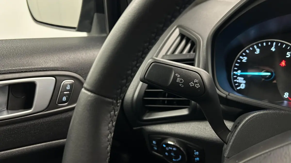 1.0 EcoBoost Connected CARPLAY NAVI CRUISE ECC LM.