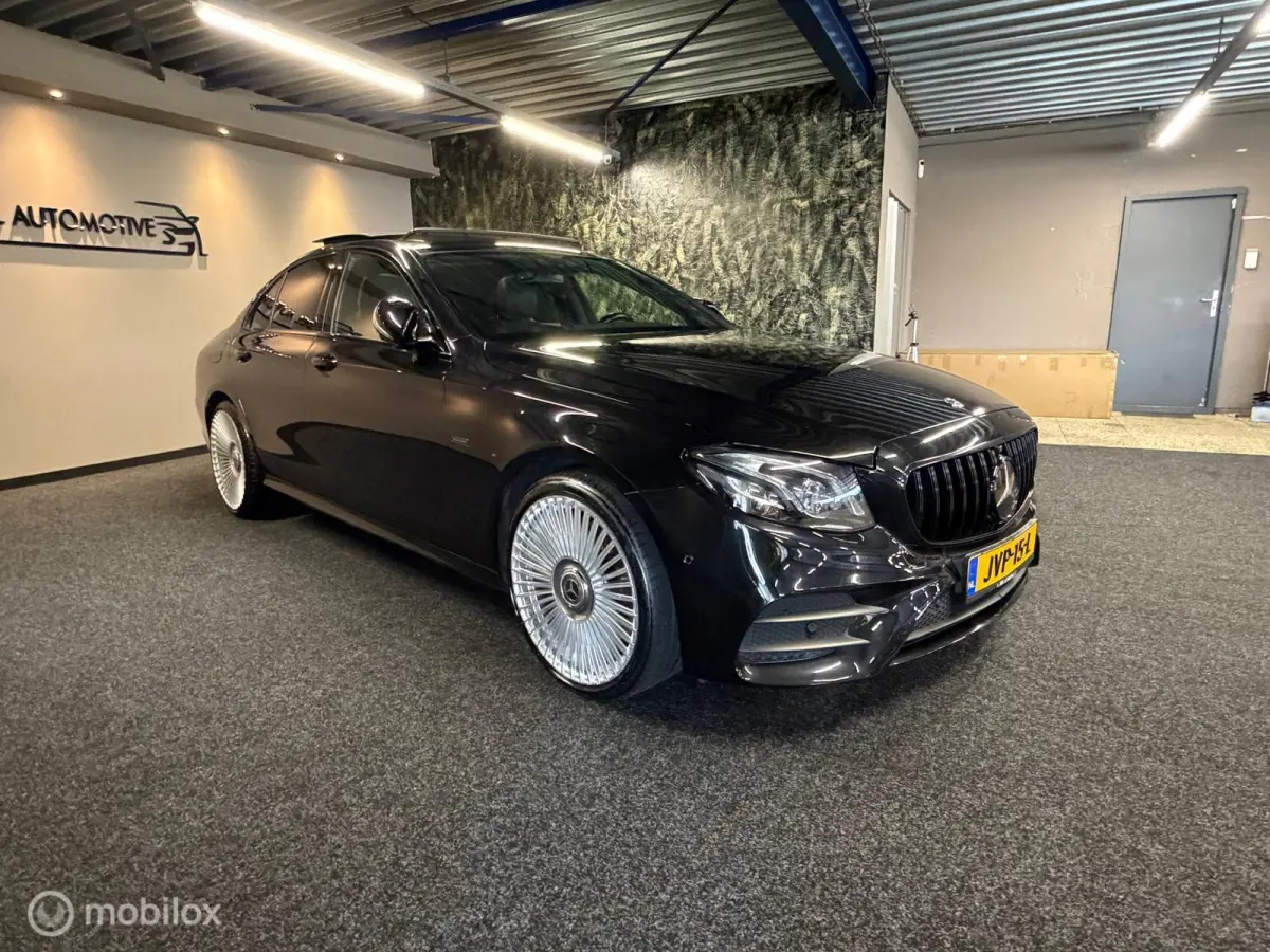 350 e-AMG-Softclose-Hedup-360 Cam-Pano-vol