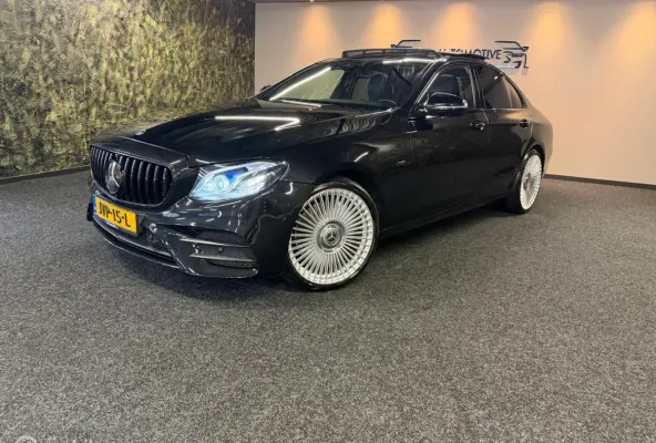 350 e-AMG-Softclose-Hedup-360 Cam-Pano-vol
