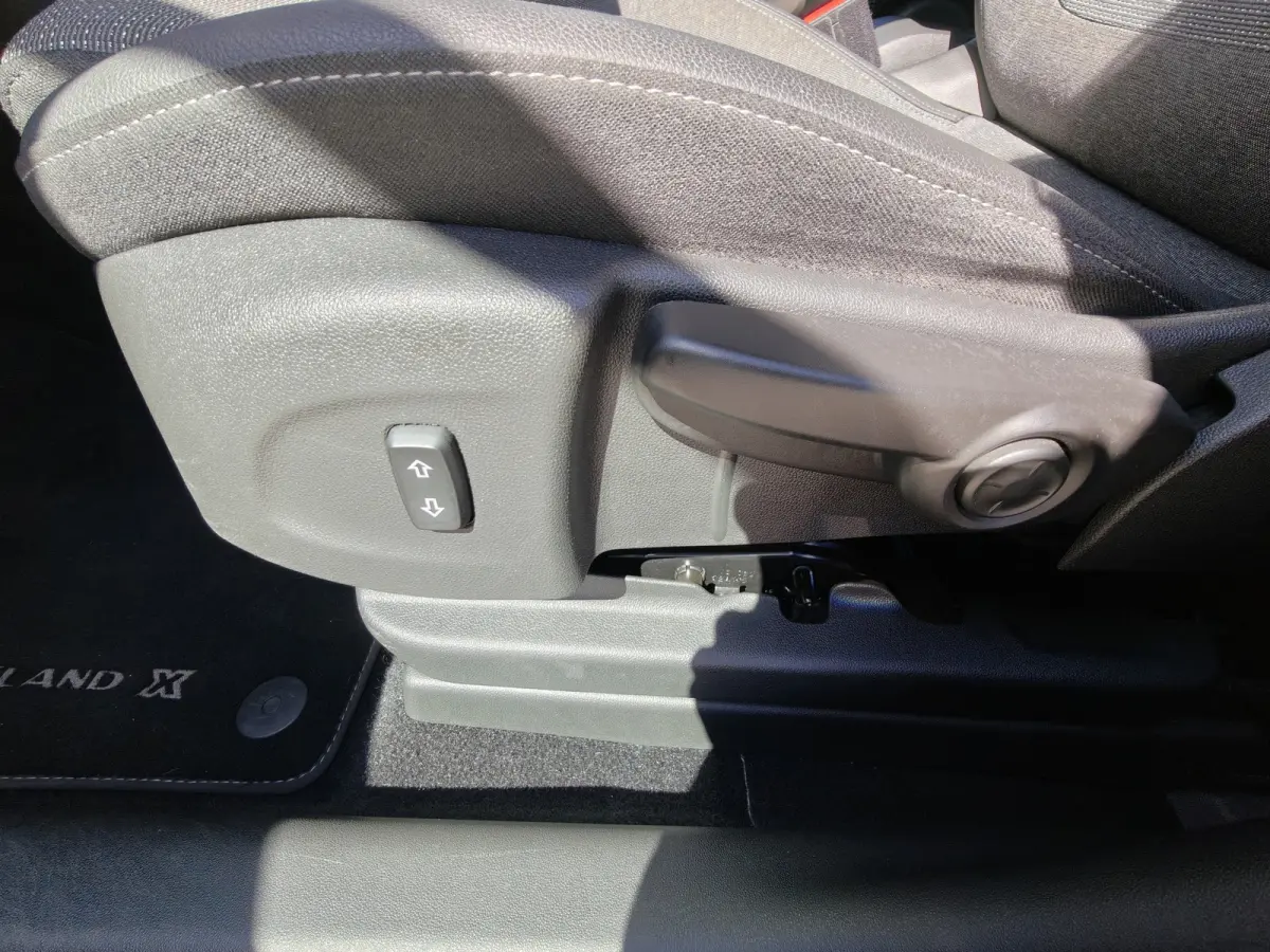 1.2 Turbo Elegance / Carplay / Stoelverwarming / Cruise / Airco /