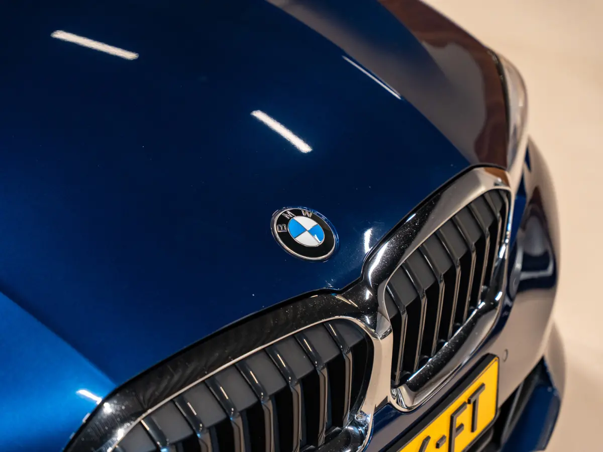 320i Executive, Facelift, Apple Carplay, Navi, Led, Camera, Multistuur, Leder, Cruise, Clima, Volledig Onderhoud.