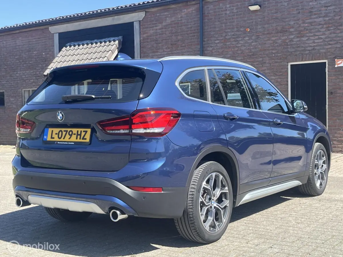 sDrive20i Business Edition Plus I Pano I Adap Cruise I Led I Camera