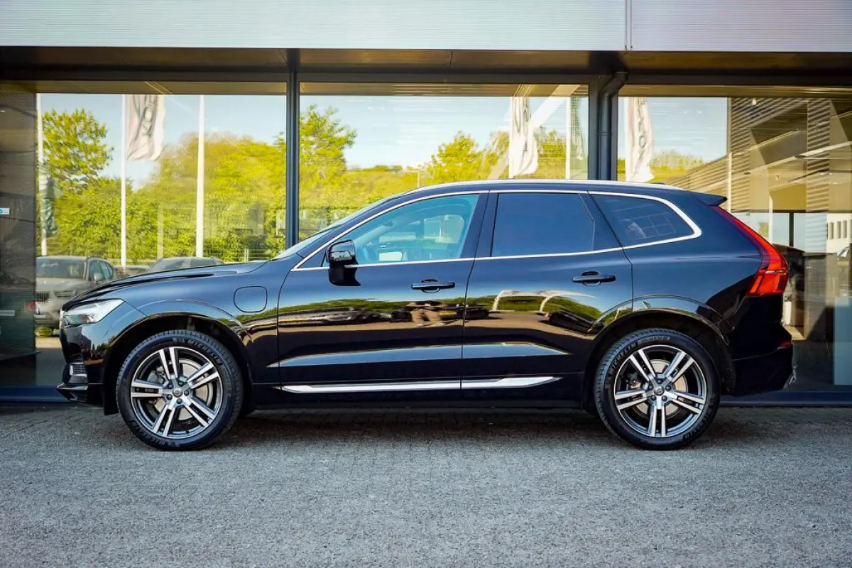 2.0 T6 Plug-in hybrid AWD Inscription / Pano / Stoelverwarming-ventilatie-massage / Trekhaak / Riem vervangen