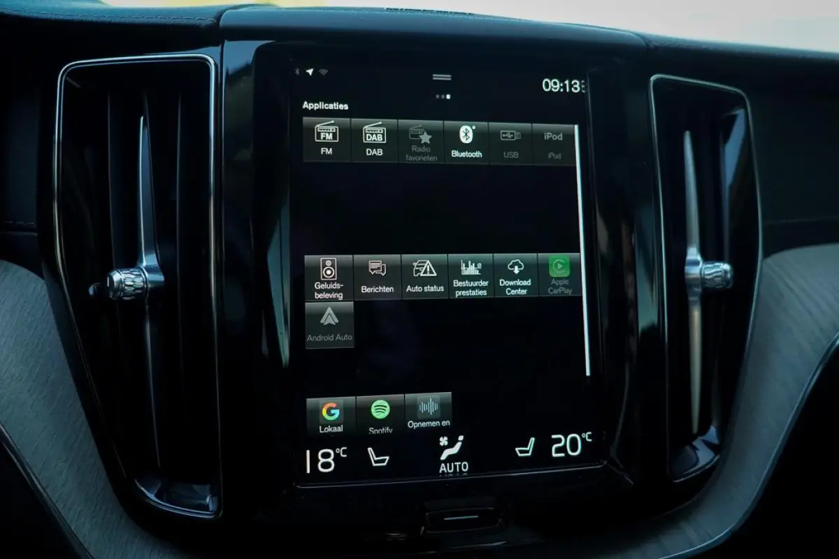 2.0 T6 Plug-in hybrid AWD Inscription / Pano / Stoelverwarming-ventilatie-massage / Trekhaak / Riem vervangen