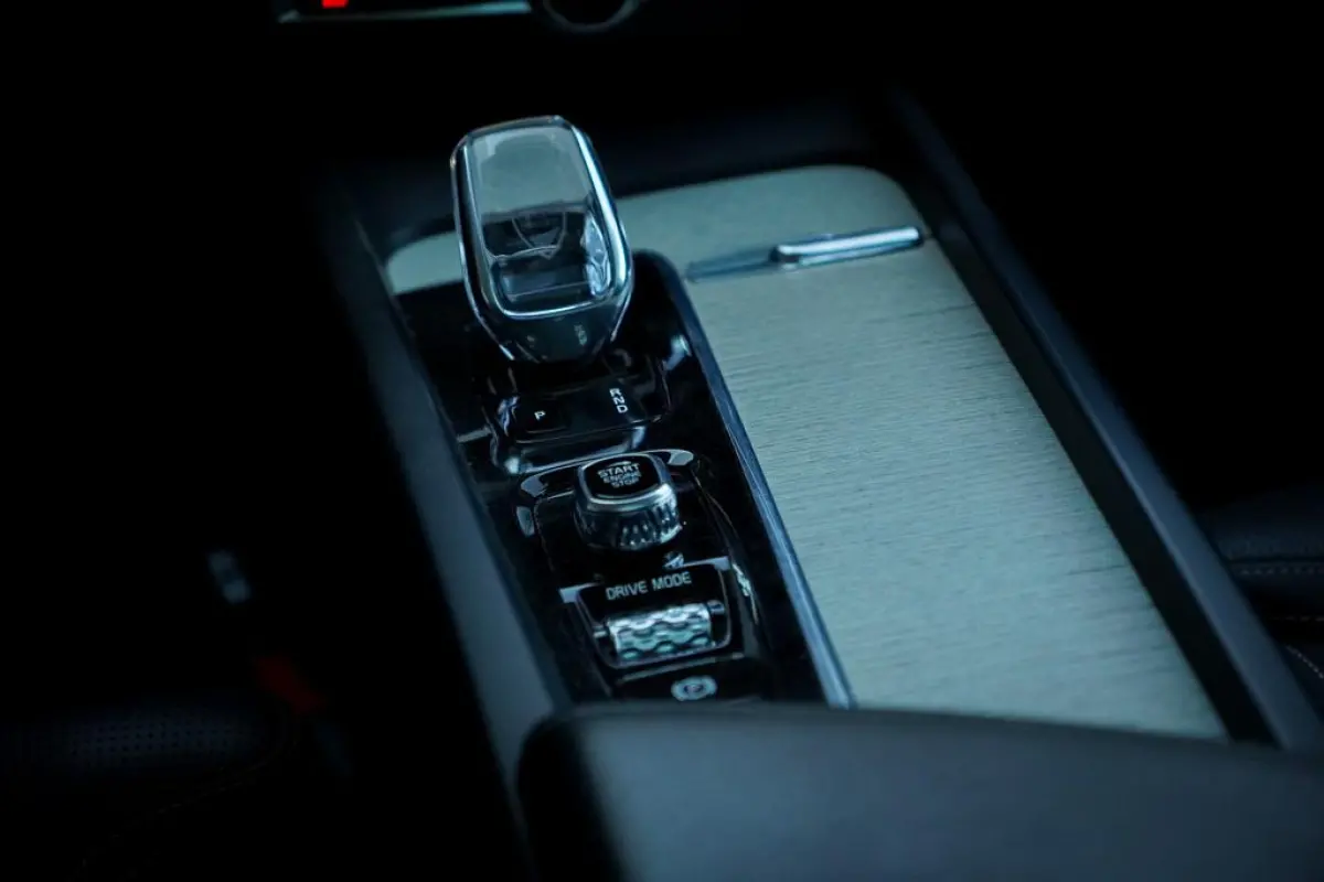 2.0 T6 Plug-in hybrid AWD Inscription / Pano / Stoelverwarming-ventilatie-massage / Trekhaak / Riem vervangen