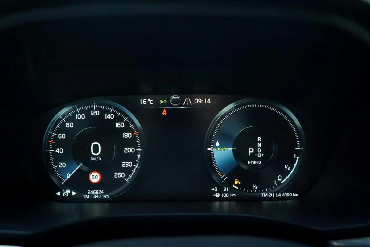 2.0 T6 Plug-in hybrid AWD Inscription / Pano / Stoelverwarming-ventilatie-massage / Trekhaak / Riem vervangen
