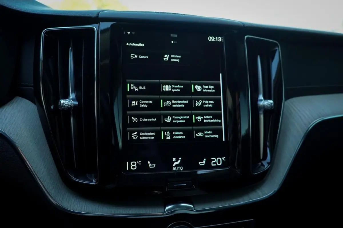 2.0 T6 Plug-in hybrid AWD Inscription / Pano / Stoelverwarming-ventilatie-massage / Trekhaak / Riem vervangen
