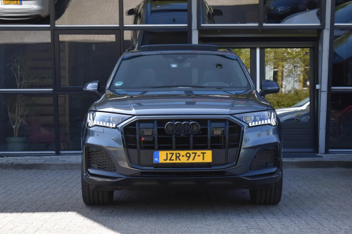 4.0 TFSI SQ7 quattro Pano HUD Lane B&O 360Camera Trekhaak