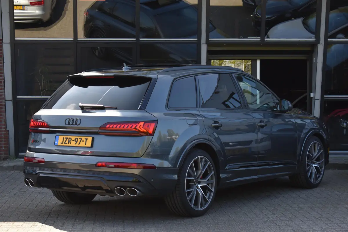 4.0 TFSI SQ7 quattro Pano HUD Lane B&O 360Camera Trekhaak