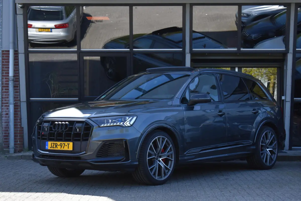 4.0 TFSI SQ7 quattro Pano HUD Lane B&O 360Camera Trekhaak