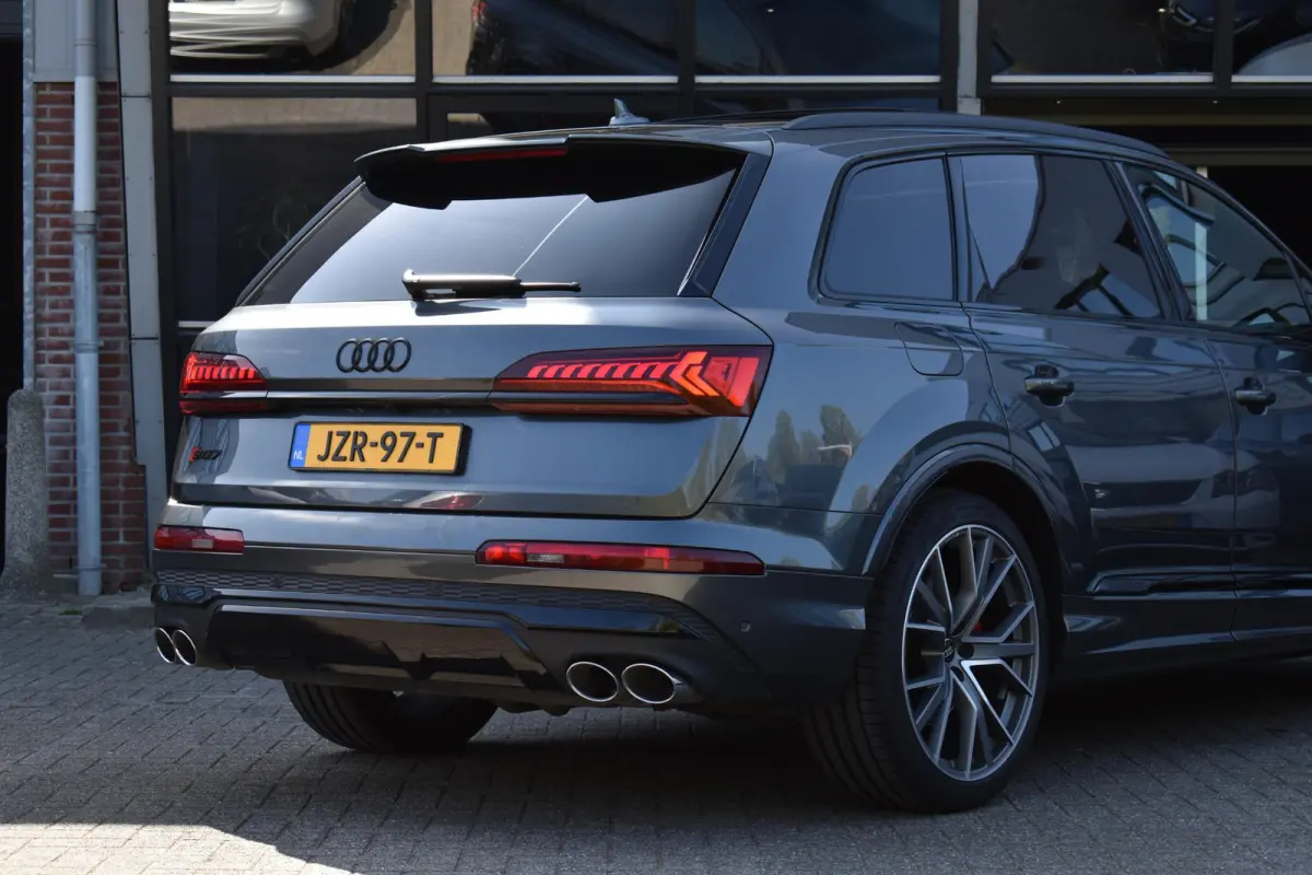 4.0 TFSI SQ7 quattro Pano HUD Lane B&O 360Camera Trekhaak