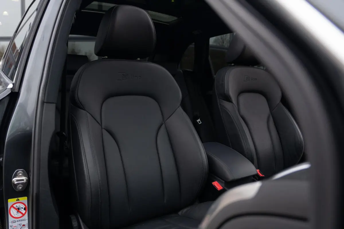 2.0 TFSI Quattro Sport 211PK|1e Eig|Org.NL NAP|Youngtimer|S-Line|Panoramadak|Xenon|Automaat|Isofix|Perfect Onderhouden