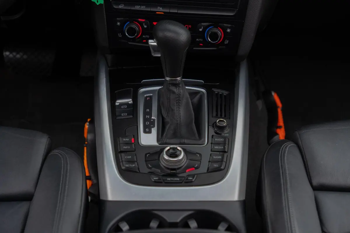 2.0 TFSI Quattro Sport 211PK|1e Eig|Org.NL NAP|Youngtimer|S-Line|Panoramadak|Xenon|Automaat|Isofix|Perfect Onderhouden