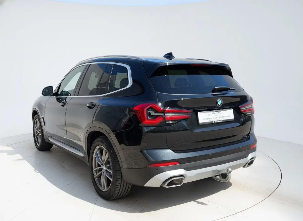 XDrive30e High Exec. - Trekhaak - Camera - Sfeerverlichting