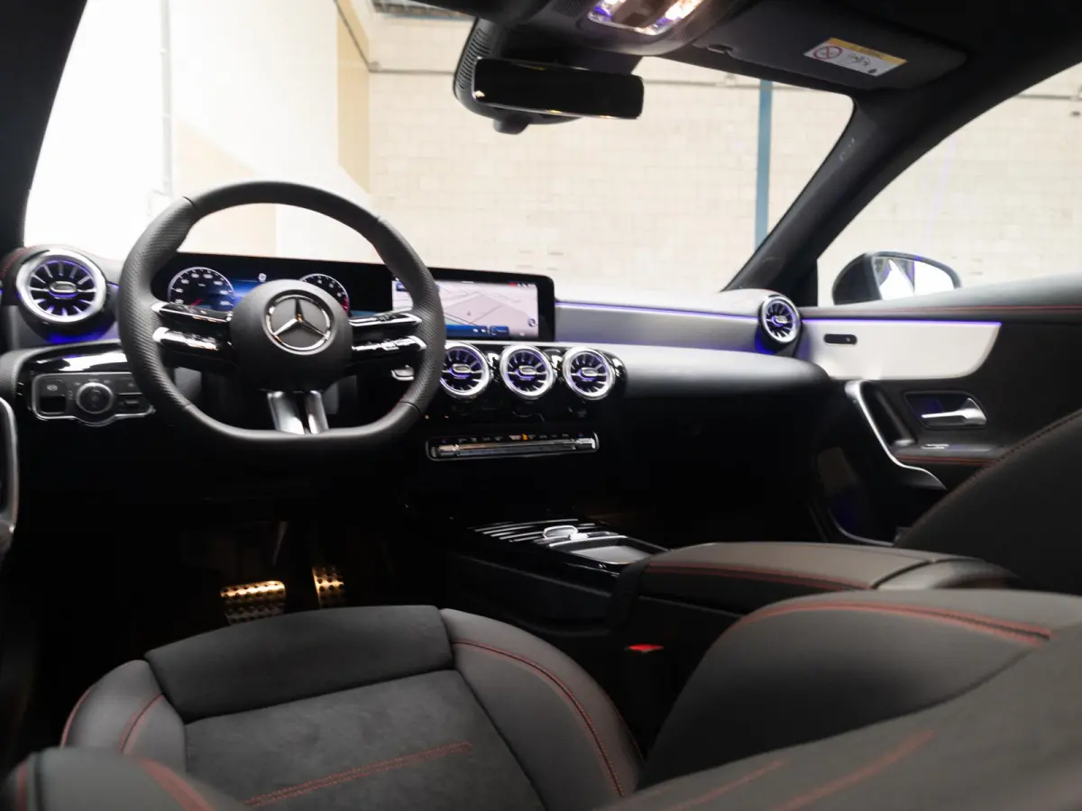 Coupé 180 Star Edition AMG Line Panorama dak