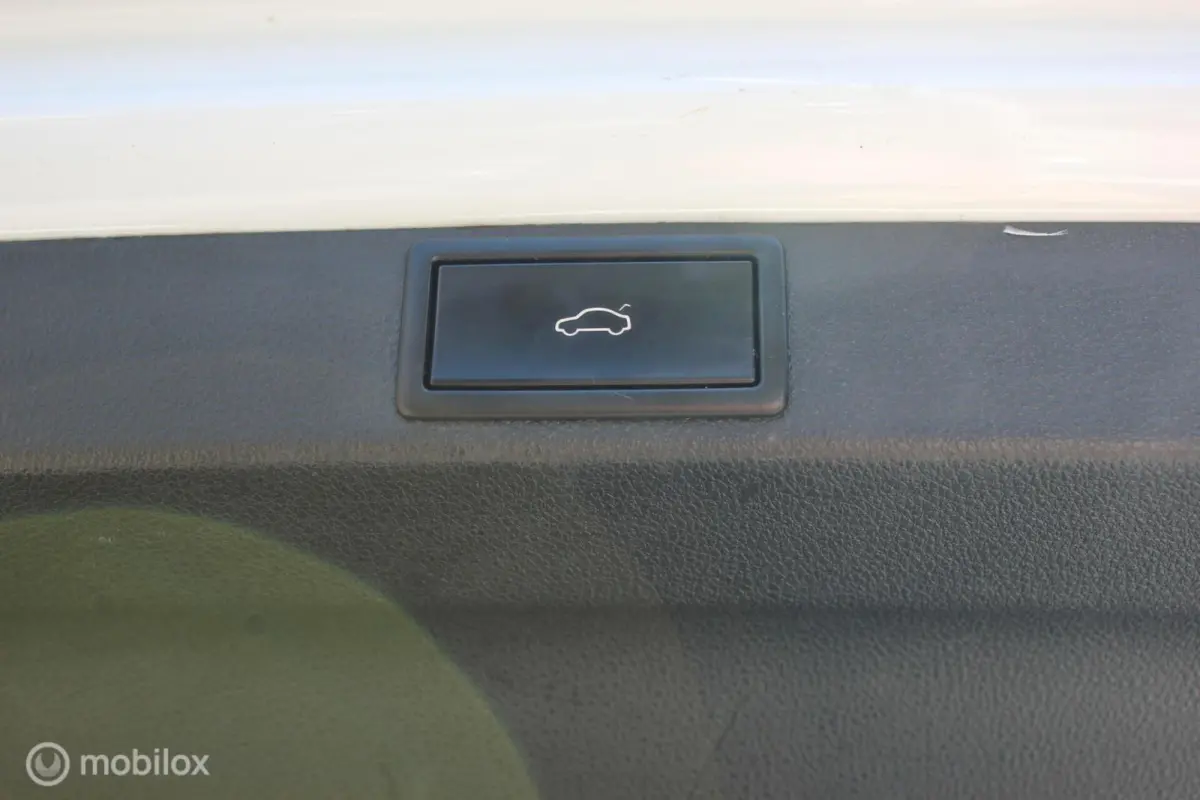 1.4 TSI iV PHEV Business Edition Plus ACC / HUD