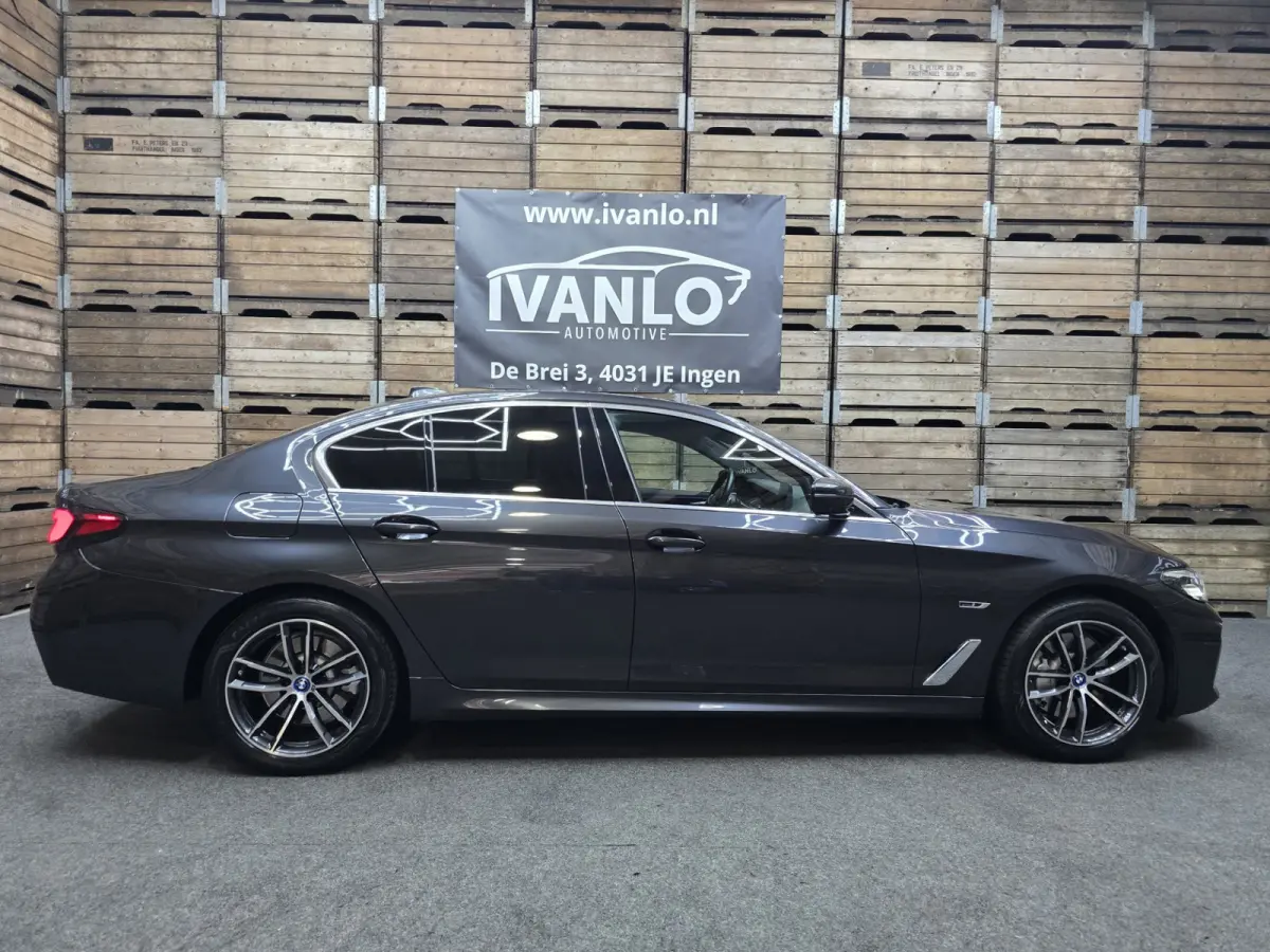 530e Business Edition M-Sport Plus HUD Navi LED Memory stoelv en koeling LM